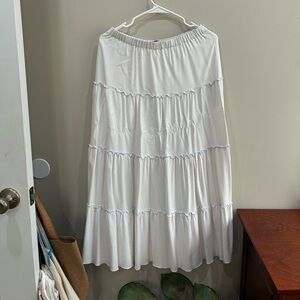 Brandy Melville White Maxi Skirt